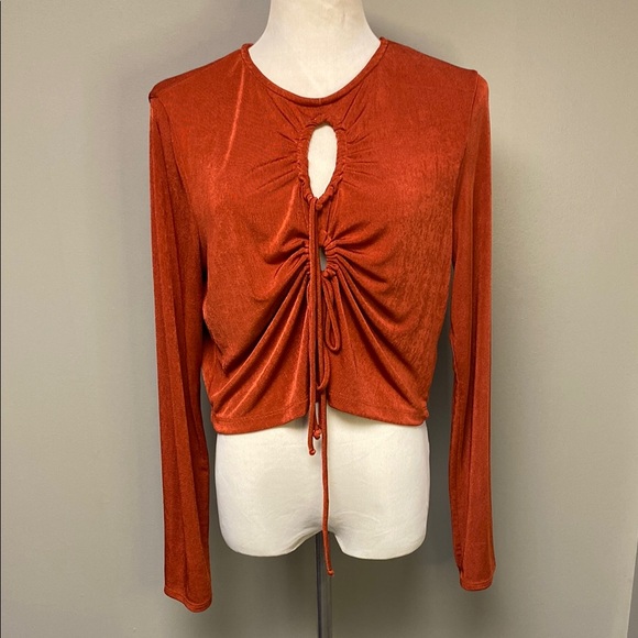 NLT Orange Long Sleeve Ruched Crop Blouse - Picture 1 of 5